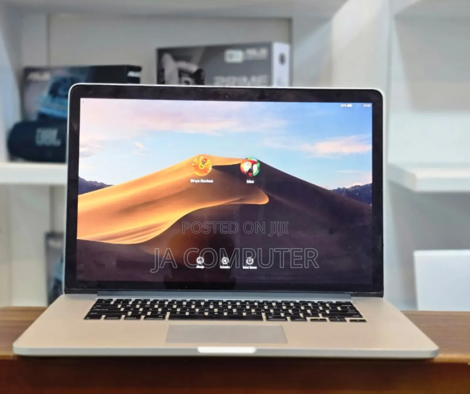 New Laptop Apple MacBook Pro 2015 16GB Intel Core I7 SSD 512GB