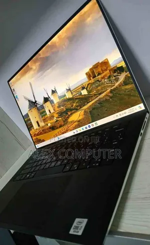 New Laptop Dell XPS 15 16GB Intel Core I7 SSD 512GB