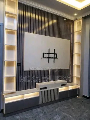 World Wide Tv Stand