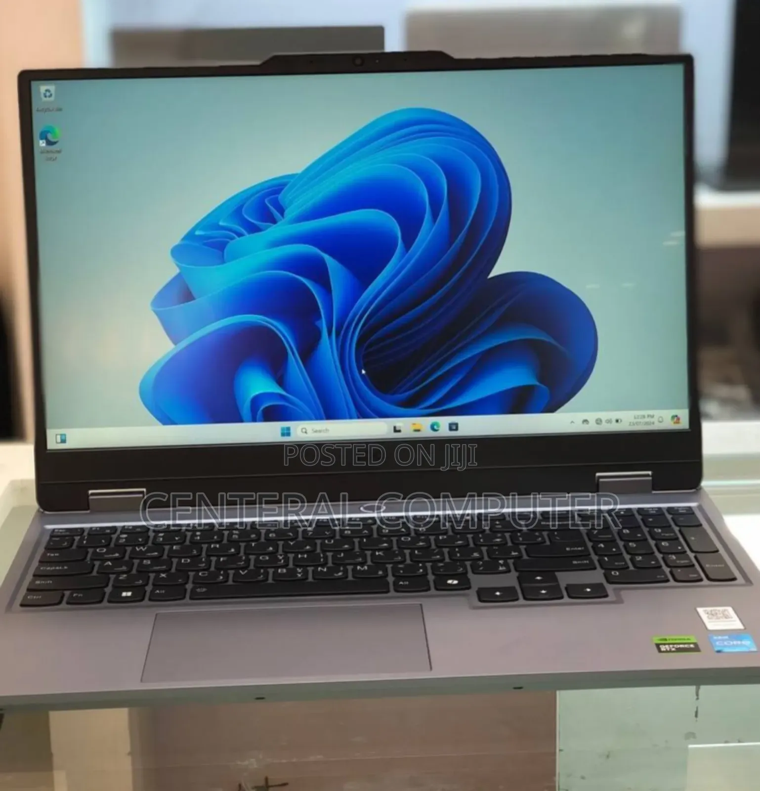 New Laptop Apple MacBook Pro 2016 32GB Intel Core i9 SSD 1T