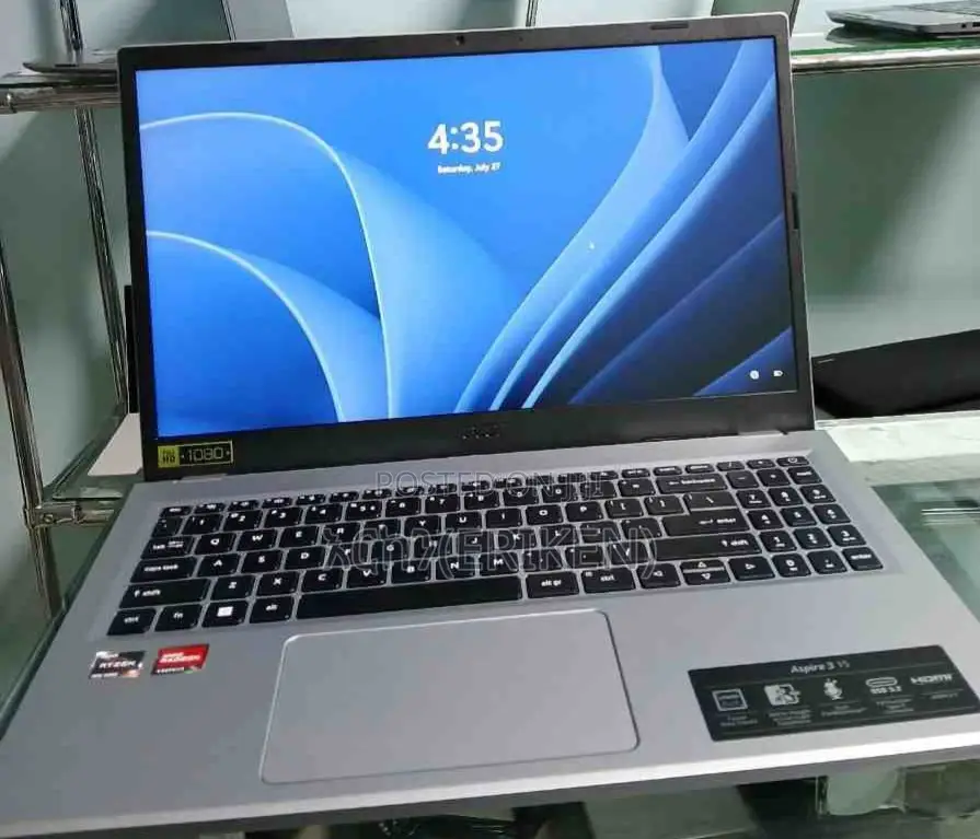 New Laptop Acer Aspire 3 8GB AMD Ryzen 3 SSD 512GB
