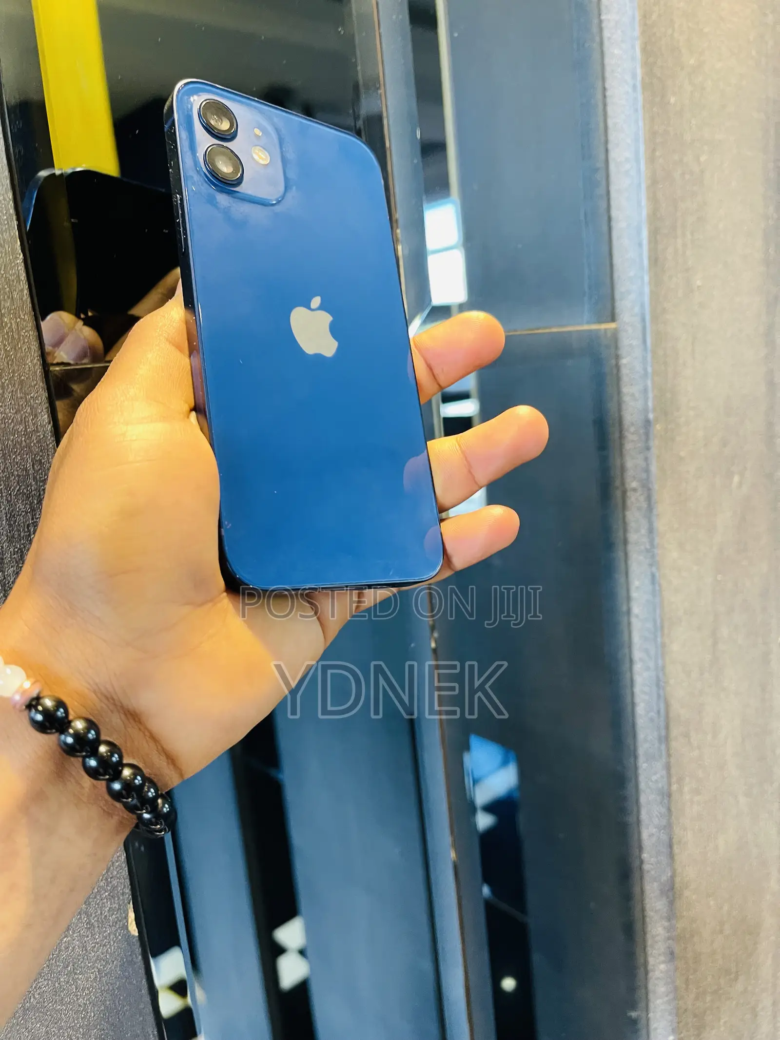 Apple iPhone 12 64 GB Blue