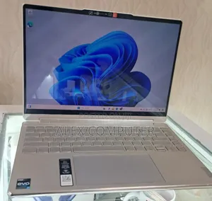New Laptop Lenovo Yoga 9i 16GB Intel Core I7 SSD 512GB