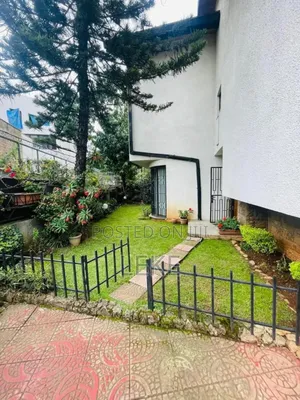 4bdrm House in Bole for rent