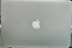 New Laptop Apple MacBook Air 2017 8GB Intel Core I5 SSD 256GB