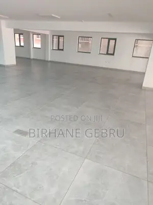 1st Apartiment Rent for Business