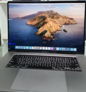 New Laptop Apple MacBook Pro 2019 32GB Intel Core I9 SSD 512GB