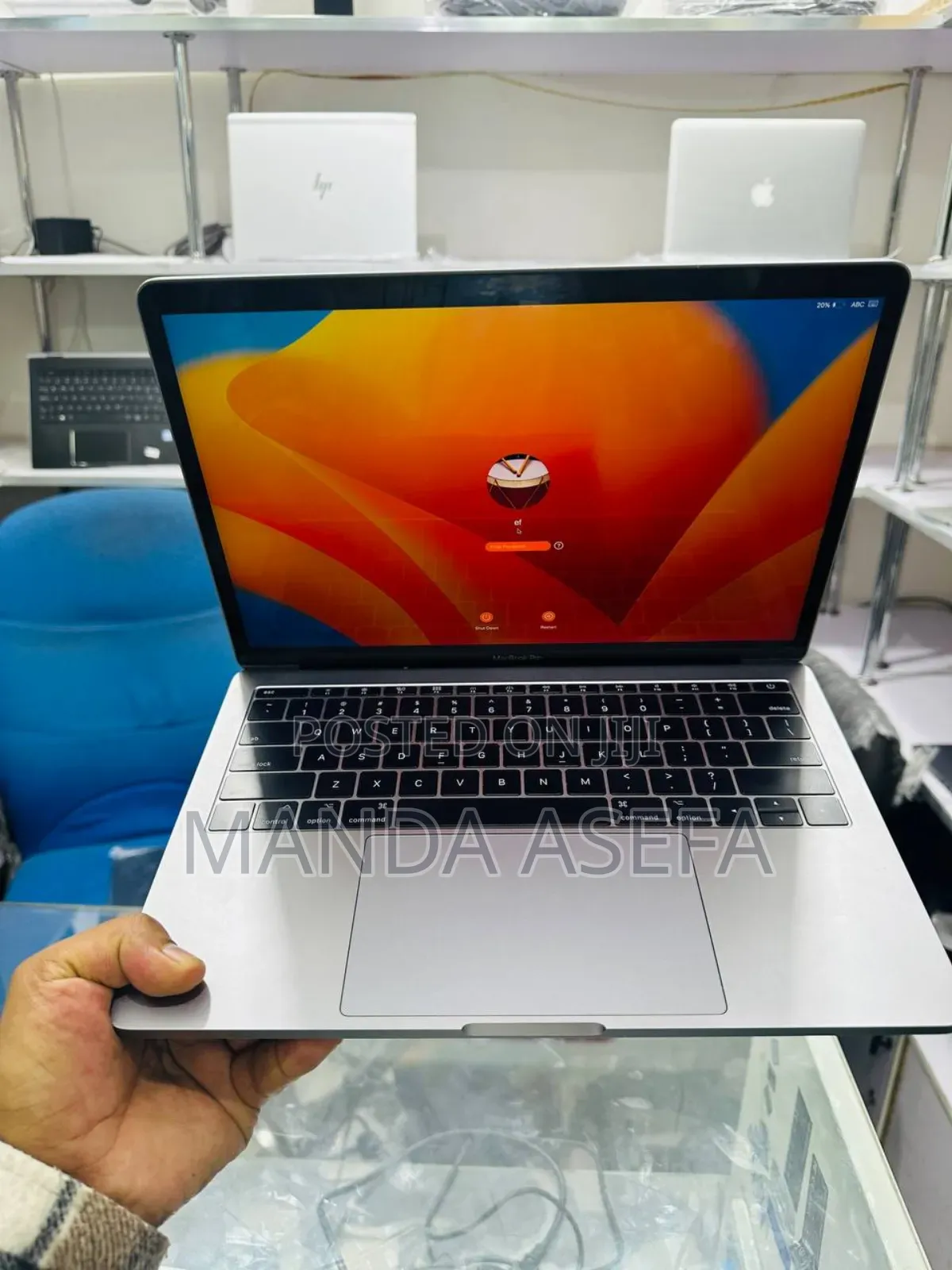 New Laptop Apple MacBook Pro 2017 16GB Intel Core I5 SSD 256GB