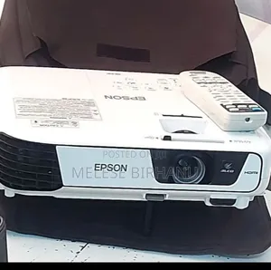 Slightly Used Epson Projector EB-X31 Projector