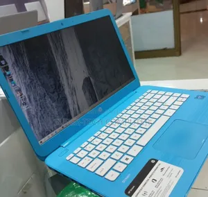 New Laptop HP Stream Notebook 4GB Intel Celeron SSD 32GB
