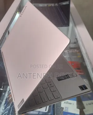 New Laptop Lenovo Yoga 9i 16GB Intel Core I7 SSD 512GB
