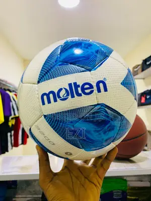 Molten 3200 Tubeless Vanity Football