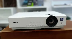 Projector Sony Dx100