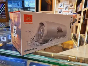 JBL Charge 5