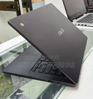 New Laptop HP Chromebook 4GB Intel Celeron HDD 1T