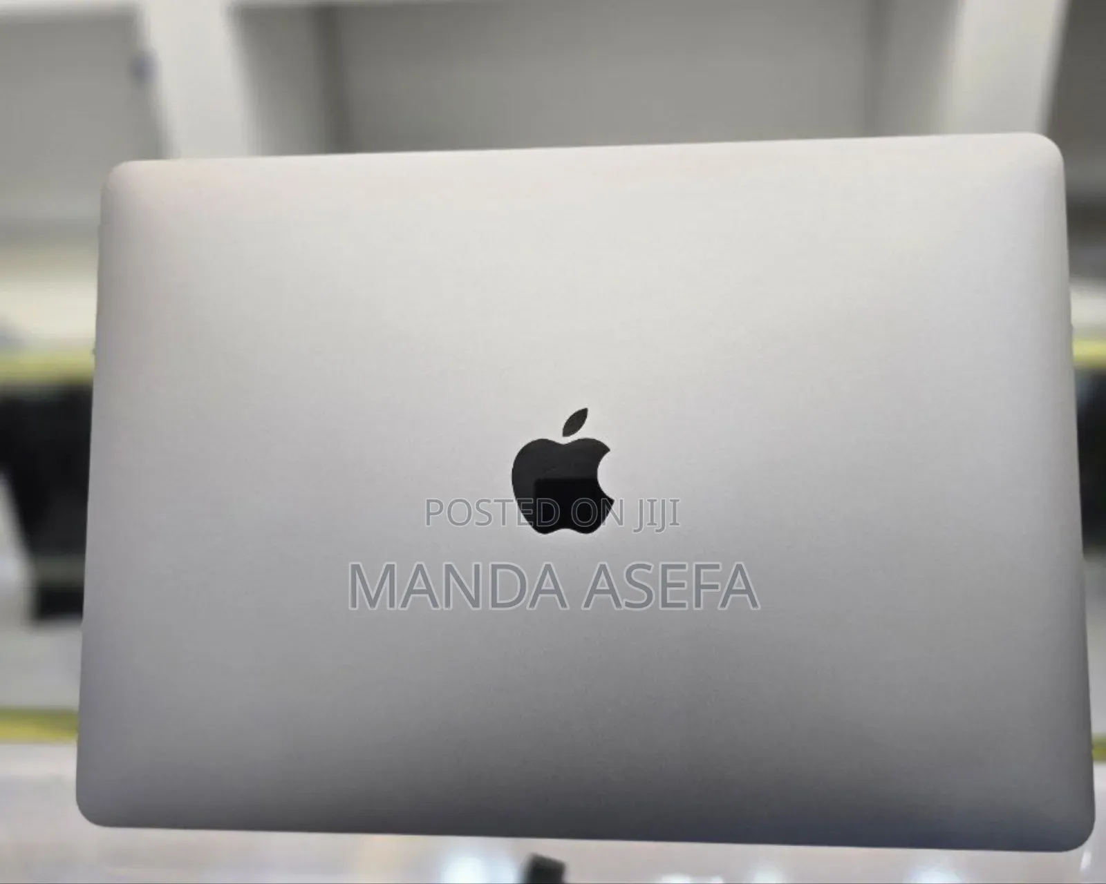 New Laptop Apple MacBook Air 8GB Apple M1 SSD 256GB