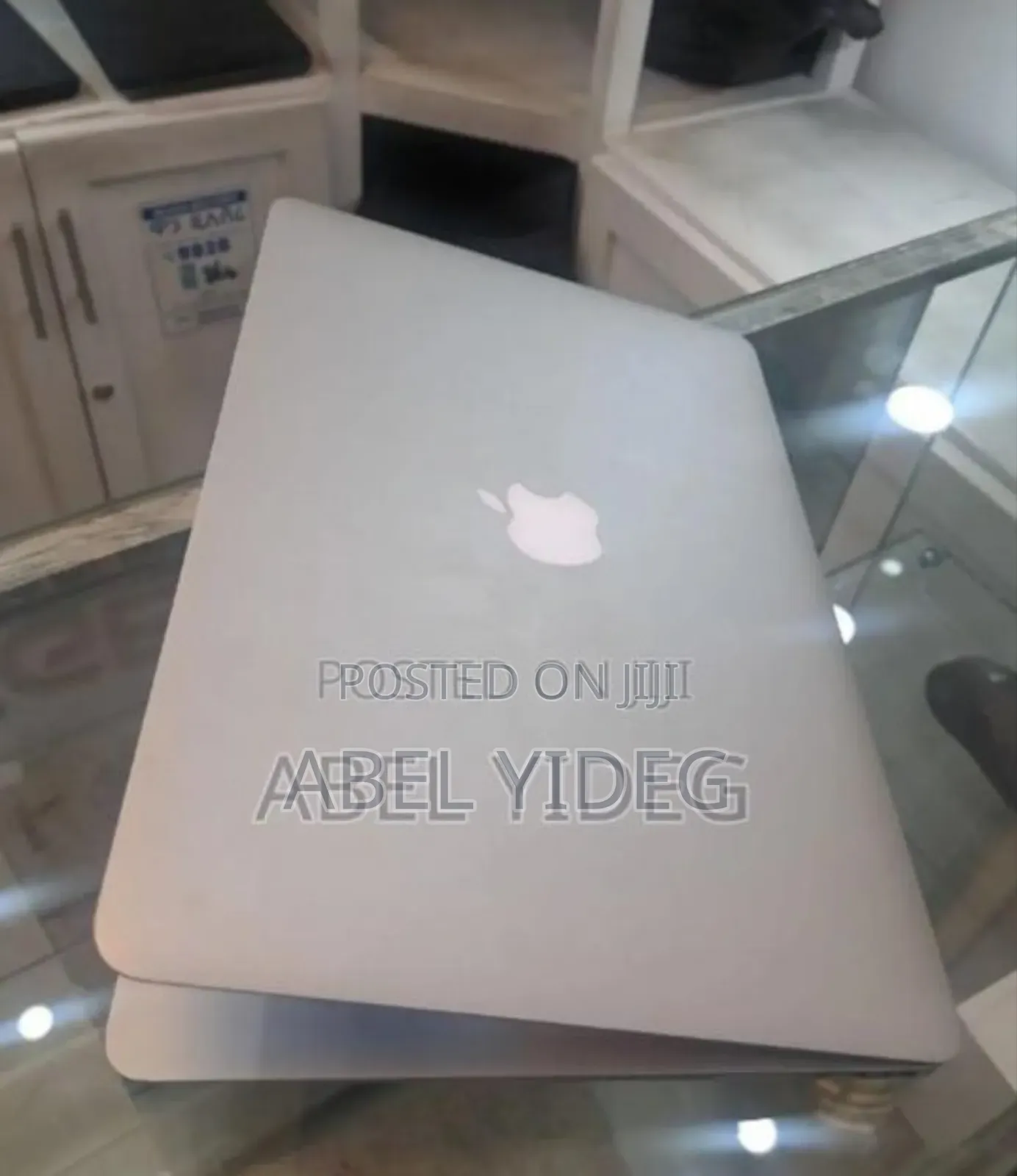 New Laptop Apple MacBook Air 2014 8GB Intel Core i7 SSD 128GB