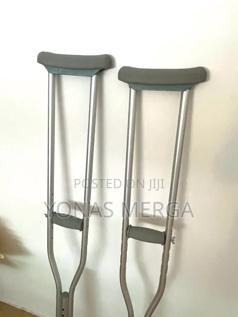 Disabled Crunch/Adult Crutches (Max Patient Height: 1.90m)