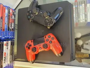Playstation 4slim<Playstation Four>