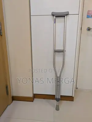 Crutches/Cranch/Fidelis Healthcare Crutches Adult Under Arms