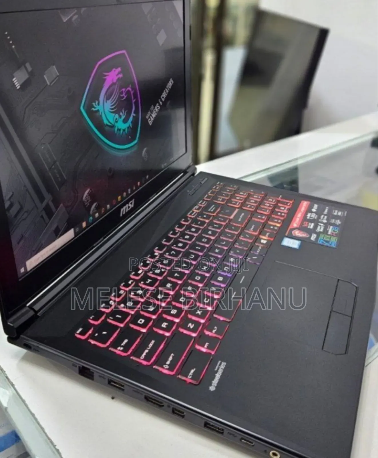 New Laptop MSI 8GB Intel Core I7 SSD 512GB