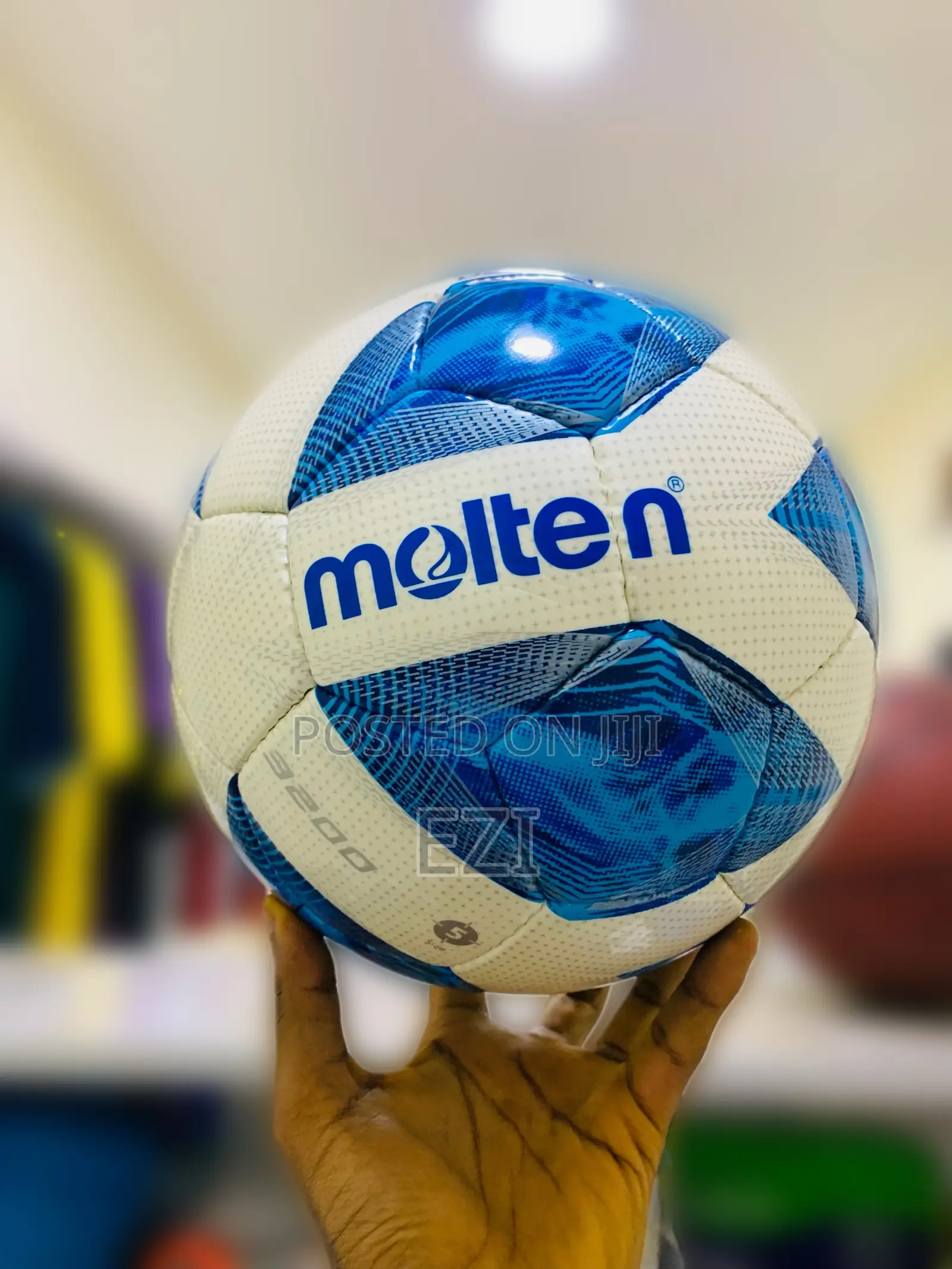 Molten Futball