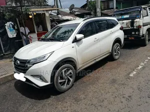 Toyota Rush 2023 White