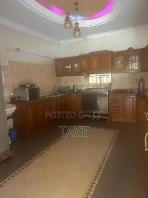 4bdrm Villa in Lideta for sale