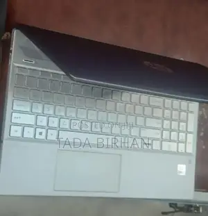 New Laptop HP Pavilion 15 8GB Intel Core I7 SSD 1T