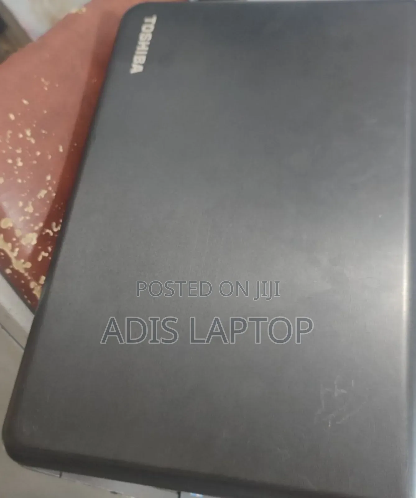 New Laptop Toshiba Satellite C850 8GB Intel Core I3 SSD 320GB