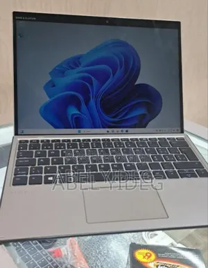 New Laptop HP Elite X2 1012 G2 16GB Intel Core i5 SSD 256GB
