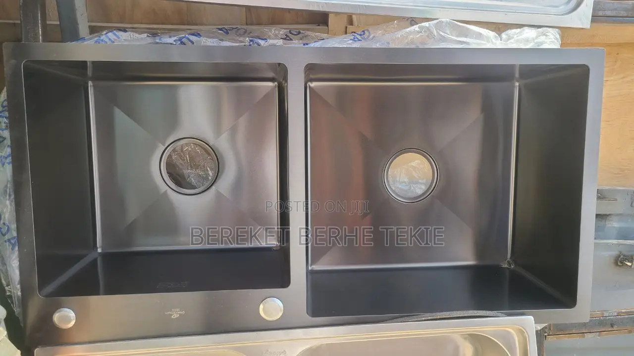 Black Sink 90cm