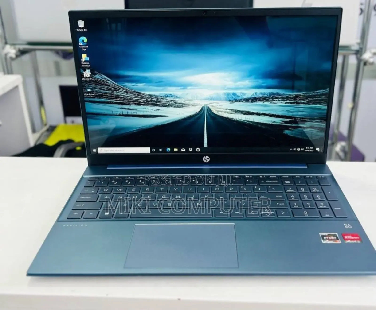 New Laptop HP Pavilion 15 8GB AMD Ryzen 7 SSD 512GB