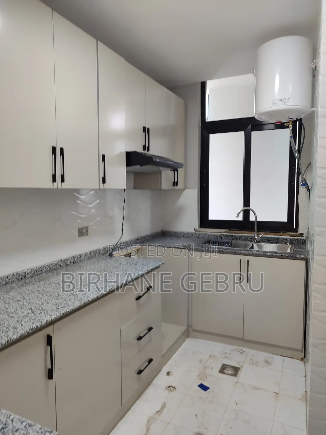 3bed Room Luxury Apartiment House Rent