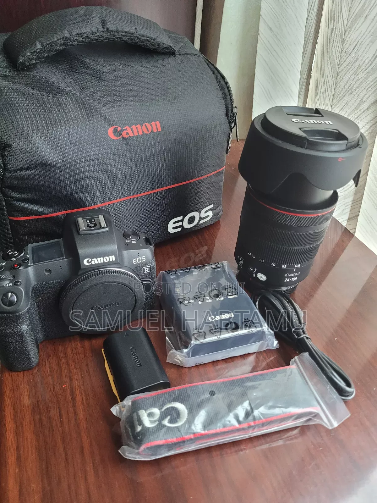 Canon R Camera
