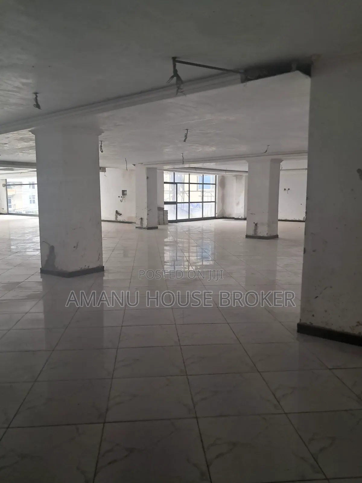 Urgent Rent For Cafe And Restaurant 480sqm On 1st Floor