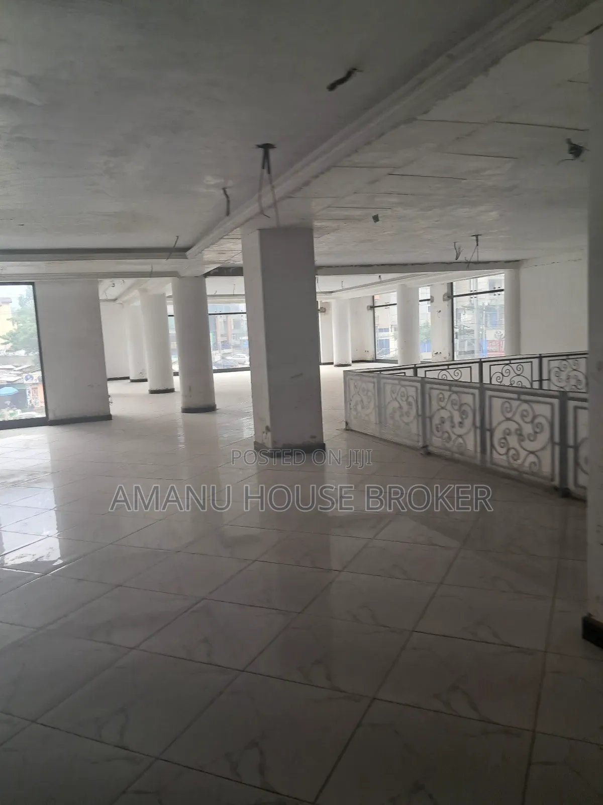 Urgent Rent For Cafe And Restaurant 480sqm On 1st Floor