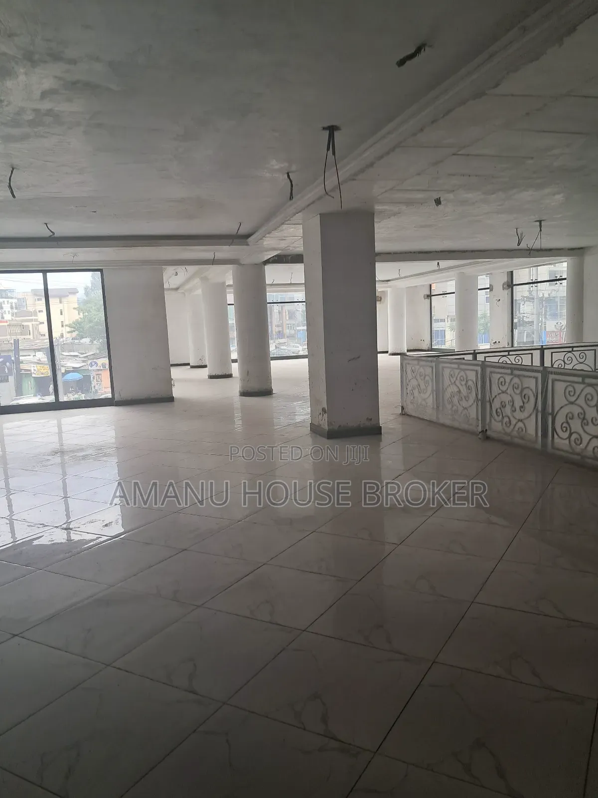 Urgent Rent For Cafe And Restaurant 480sqm On 1st Floor