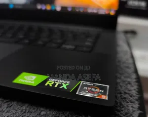 New Laptop Razer Blade 16GB AMD Ryzen 9 SSD 1T