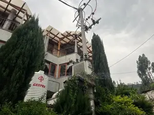 Furnished 4bdrm House in Yeka for rent