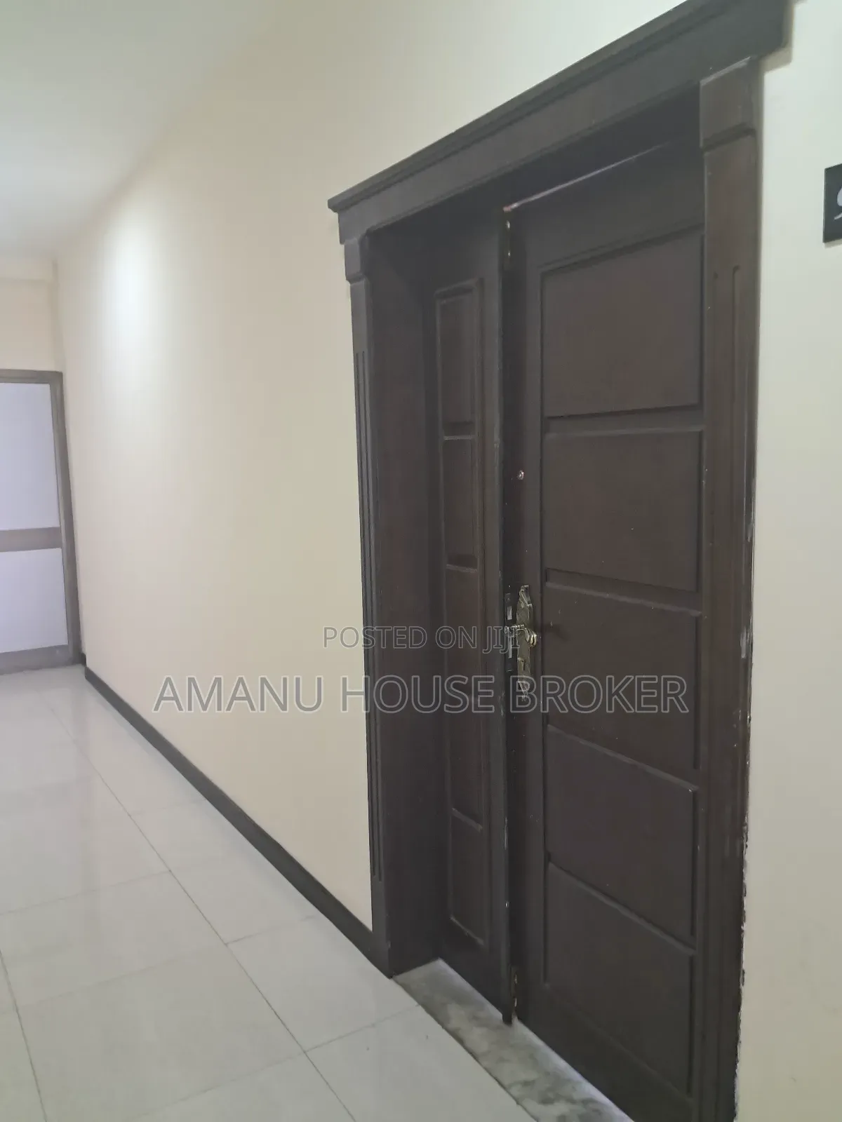 3bdrm Apartment in Addis Abeba, Kirkos for sale
