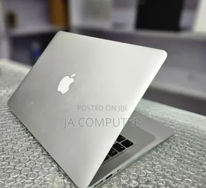 New Laptop Apple MacBook Air 2014 8GB Intel Core I7 SSD 256GB