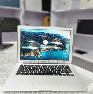 New Laptop Apple MacBook Air 2013 4GB Intel Core I5 SSD 128GB