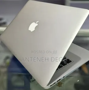 New Laptop Apple MacBook Air 2017 8GB Intel Core I5 SSD 128GB