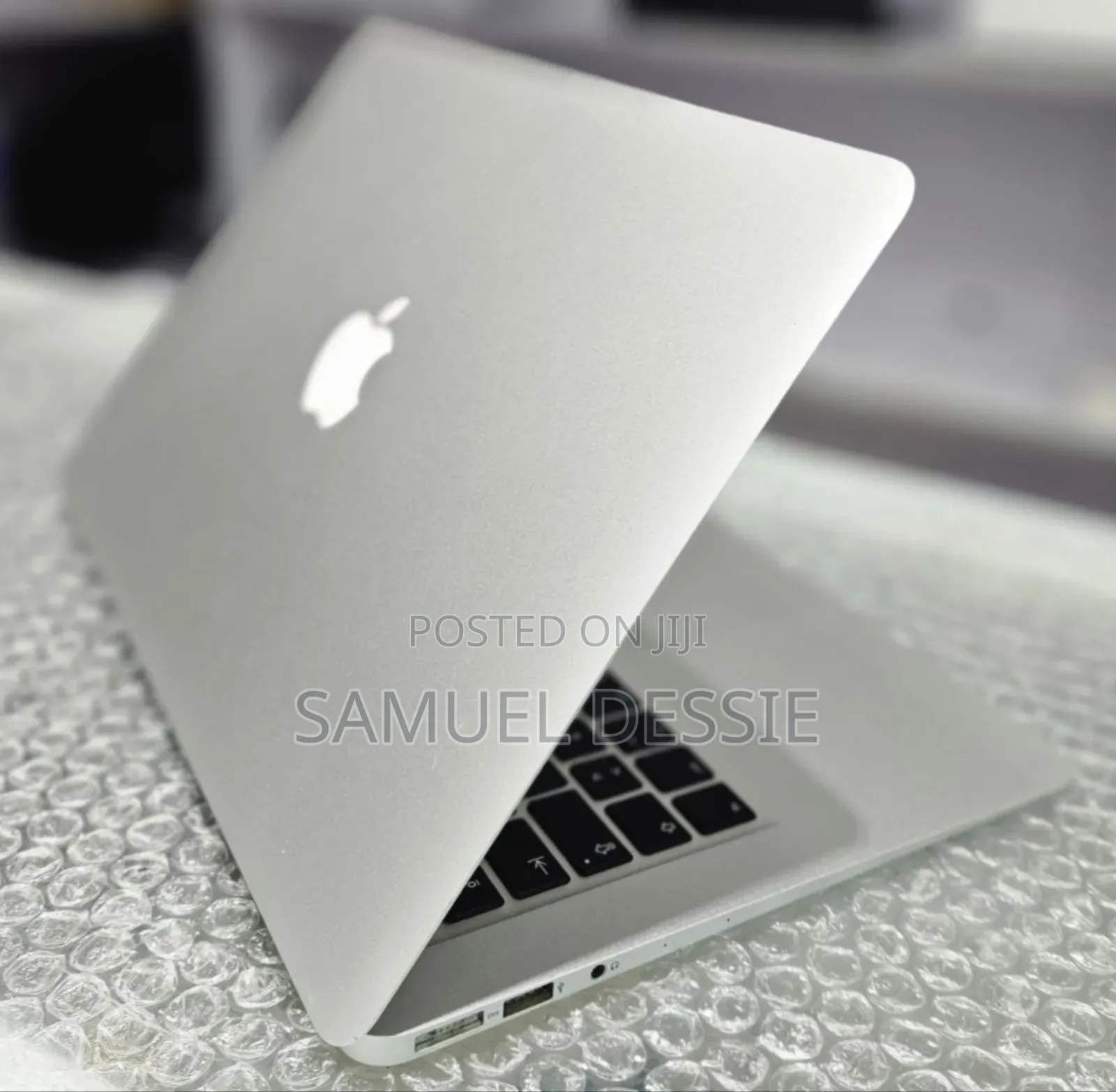 New Laptop Apple MacBook Air 2013 4GB Intel Core I5 SSD 128GB