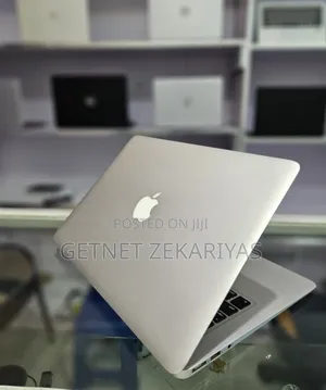 New Laptop Apple MacBook Air 2017 8GB Intel Core I7 SSD 128GB