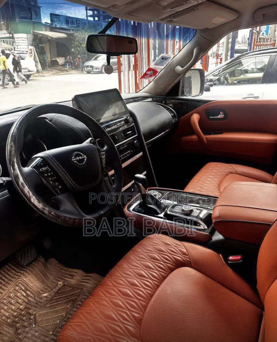 Nissan Patrol 2017 Gold