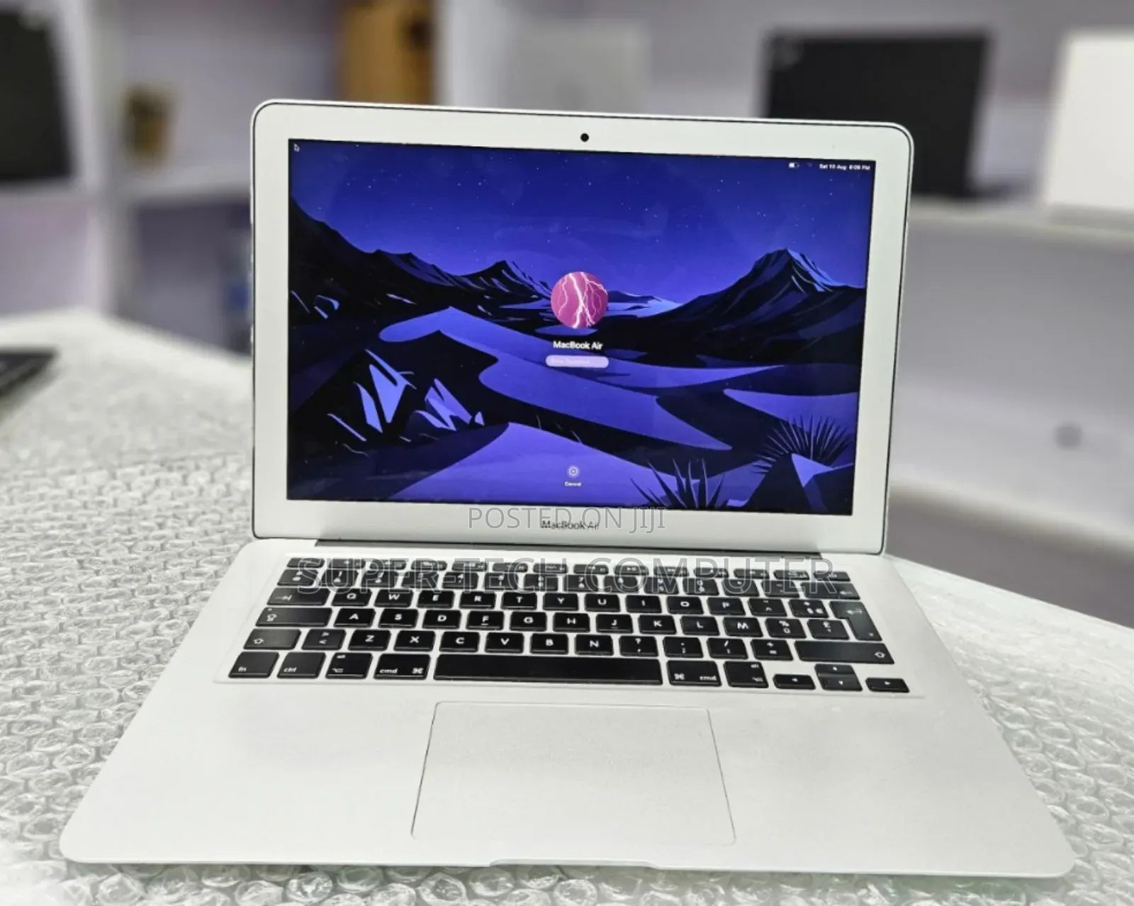 New Laptop Apple MacBook Air 2014 8GB Intel Core I7 SSD 256GB