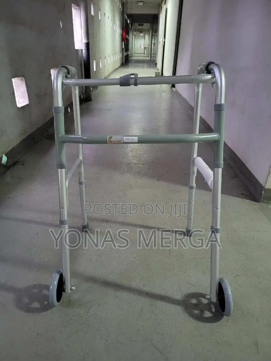 Walker/ወከር/Double Armrests Four Feet Black Flat Steel Walker