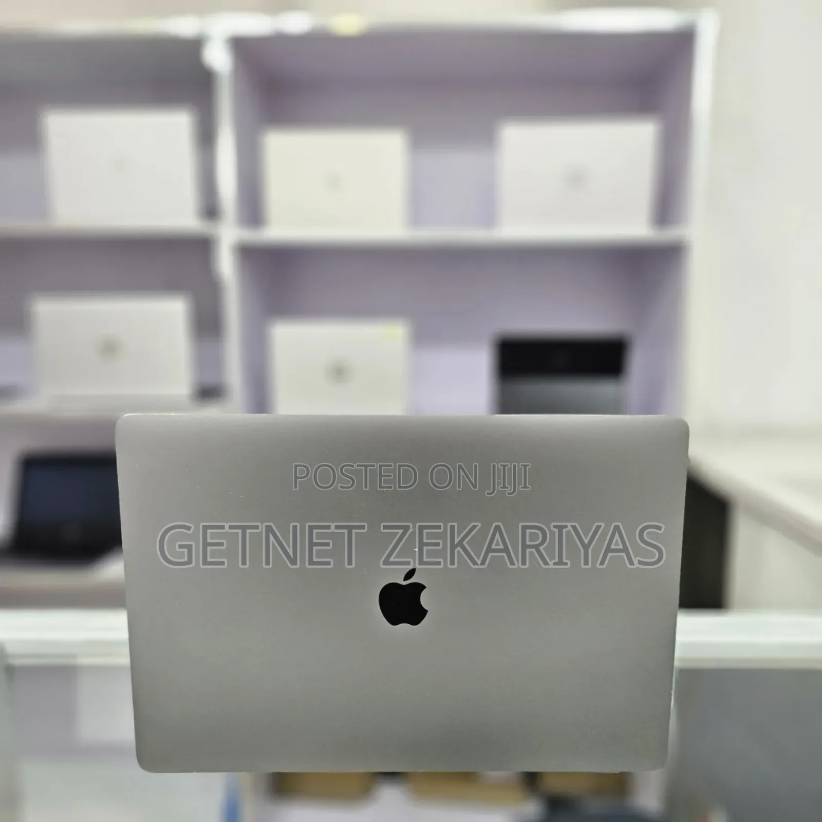 New Laptop Apple MacBook Pro 2016 16GB Intel Core I7 SSD 256GB